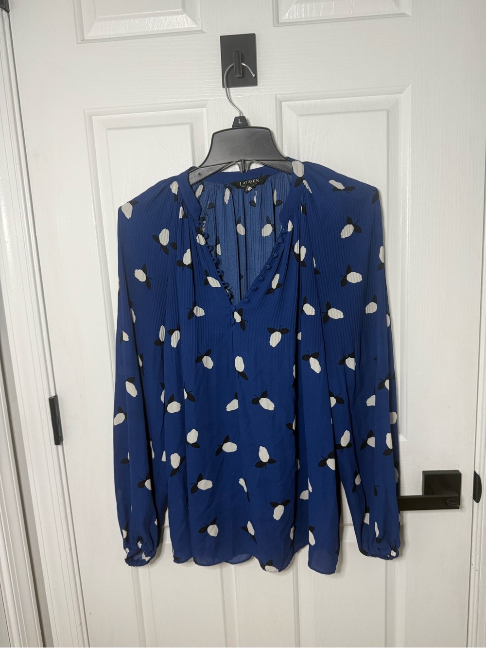 LAUREN Ralph Lauren Blue Printed V-Neck Long-Sleeve Blouse